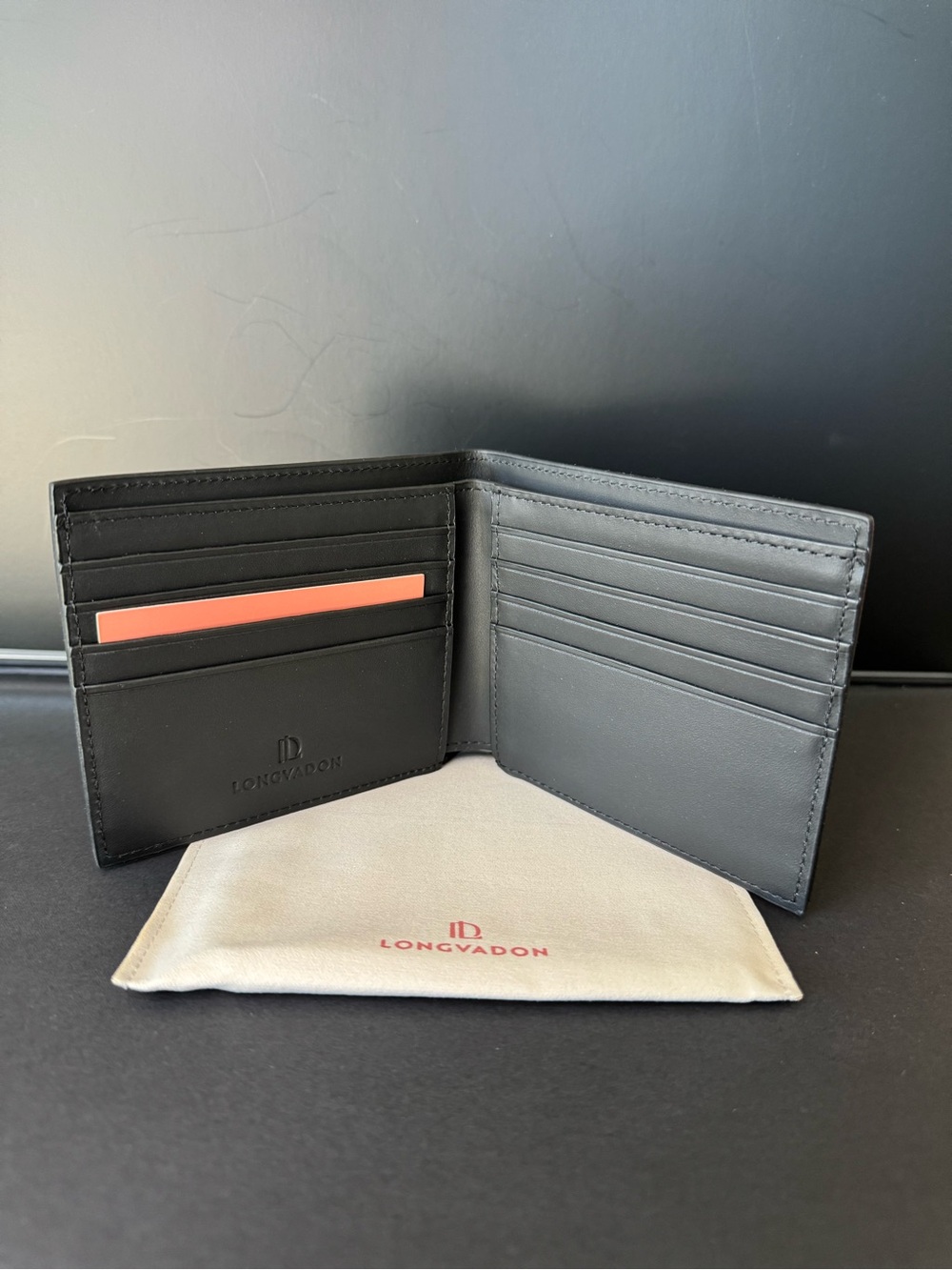 Black Leather Bi-Fold 8 Card Wallet